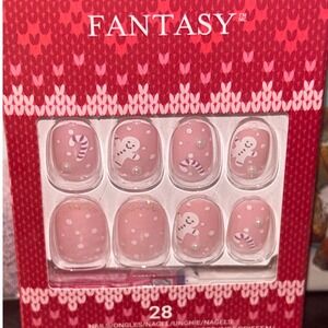 KISS Voguish Fantasy Pink Gingerbread Candy Cane Short Press On Nails 28ct 20587